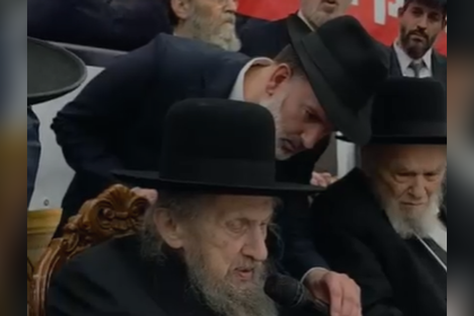 הרב לנדו , ללא קרדיט