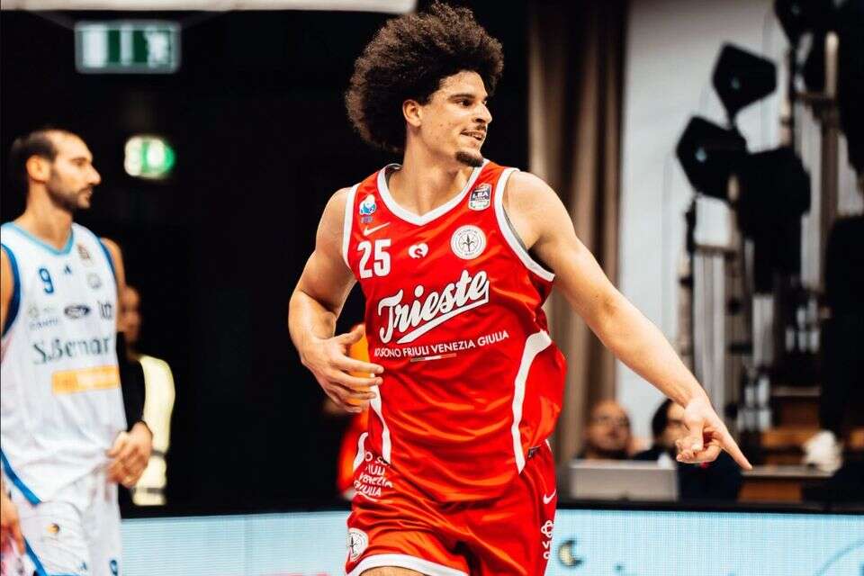 לאג'יי ג'ונס , Pallacanestro Trieste