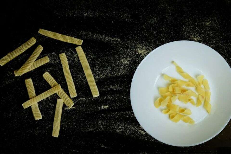 הפסטה שמשנה צורה , שימוש לפי סעיף 27א לחוק זכויות יוצרים