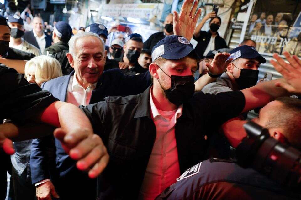נתניהו במחנה יהודה , אורן בן חקון