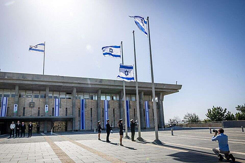 הבחירה בישראל ברורה. משכן הכנסת , אורן בן חקון