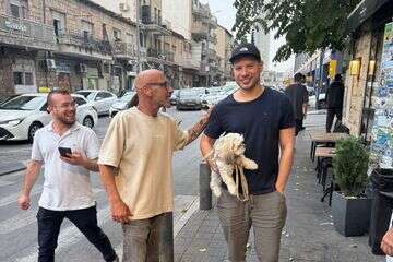 איפה נתפס יאיר נתניהו יום לפני הבחירות?