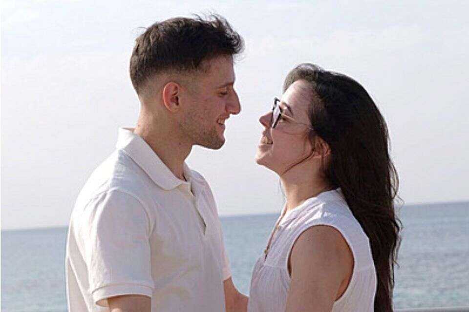 רביד ועידן יינשאו ביום הבחירות , ללא