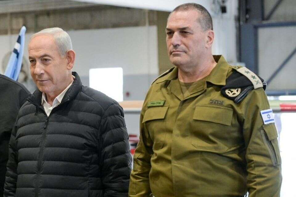 רא"ל אייל זמיר וראש הממשלה בנימין נתניהו.שניהם מרוויחים, הישראלים מפסידים , מעיין טואף, לעם