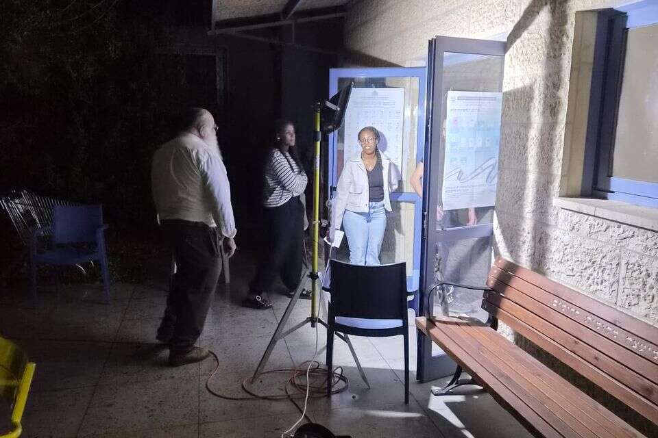 הפסקת חשמל בקדומים: גנרטורים הובאו לקלפיות ולחמ"ל , .