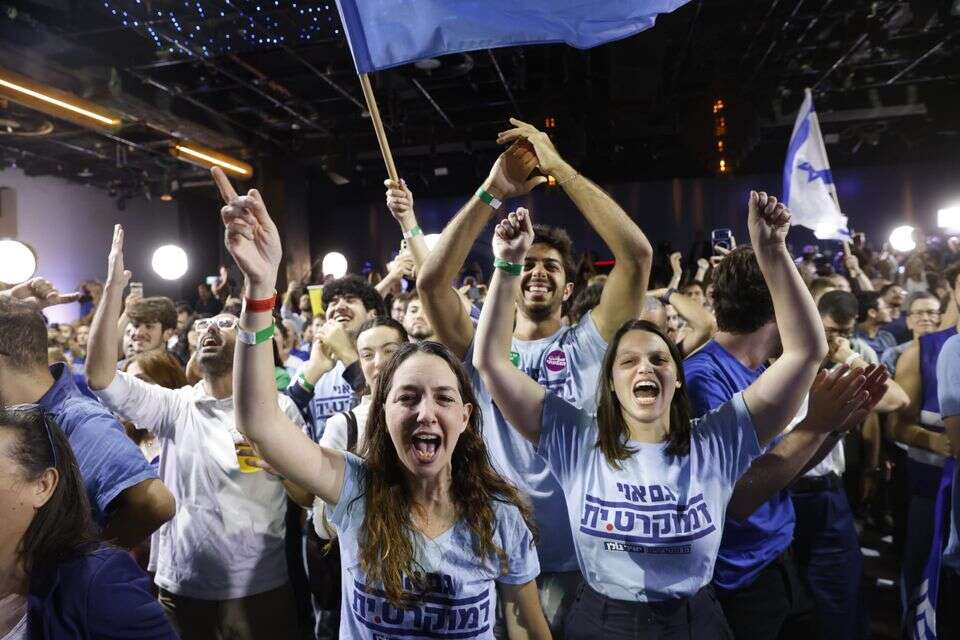 מטה הדמוקרטים , יהושע יוסף