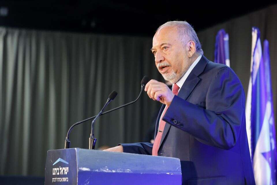 יו"ר ישראל ביתנו אביגדור ליברמן , .