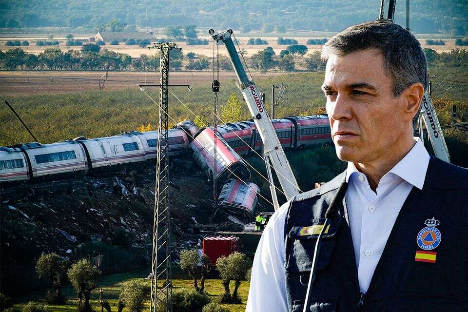 ראש ממשלת ספרד סנצ'ז וסאון הרכבת בספרד , רויטרס