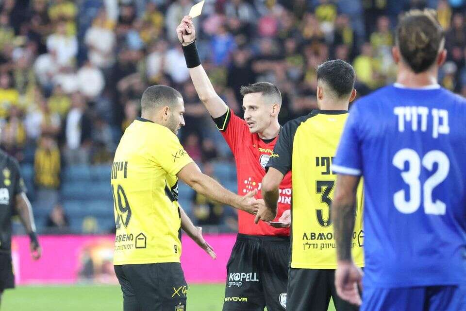 דקל צינו מוציא כרטיס לשון וייסמן , דני מרון