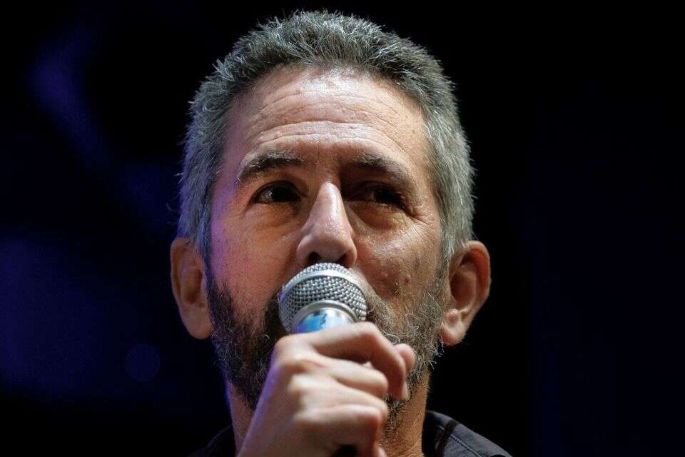 אורי משגב , משה שי